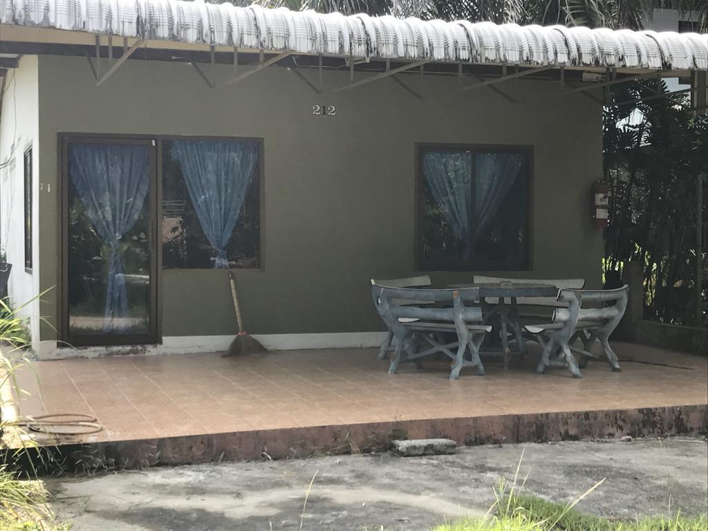 Cashew Nut Bungalows Hotell Ao Nang Eksteriør bilde